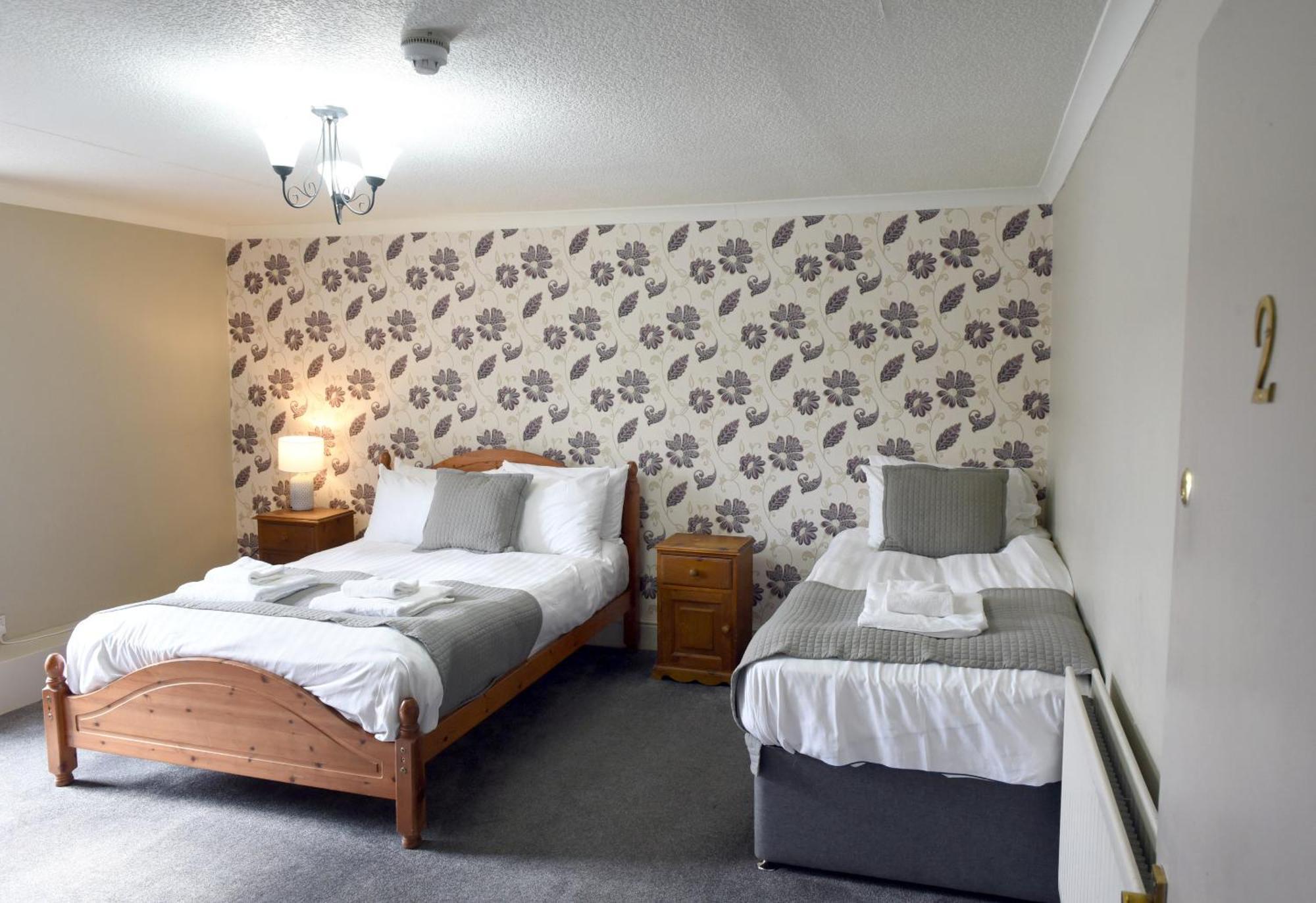 Black Bull Hotel Къркби Стивън Стая снимка
